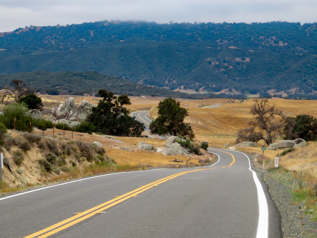 PCR Bike Tour Day 6 of 39 PCT to Cuyamaca SP CA. Cool to warm, Wynola, Julian and Other Cyclists